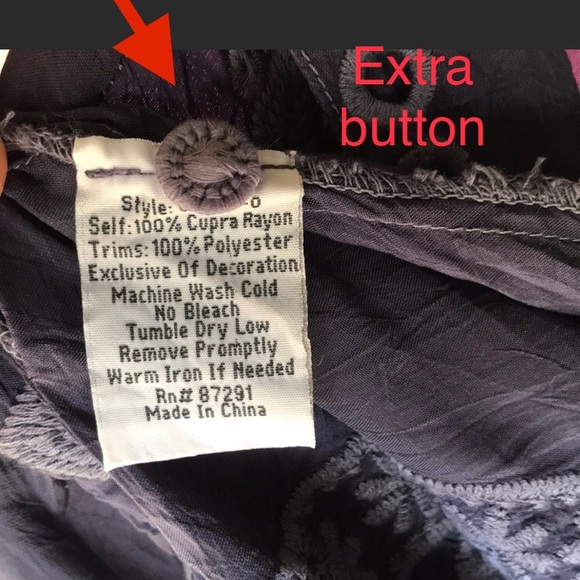 Johnny Was Maymee Blouse / XS - fits to a size Sm. / NWT - Picture 12 of 16